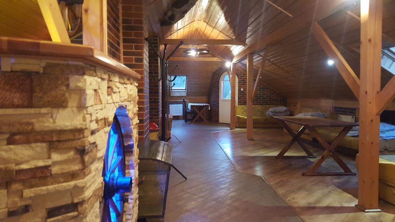 Zajazd Miechus Miechów Exteriér fotografie